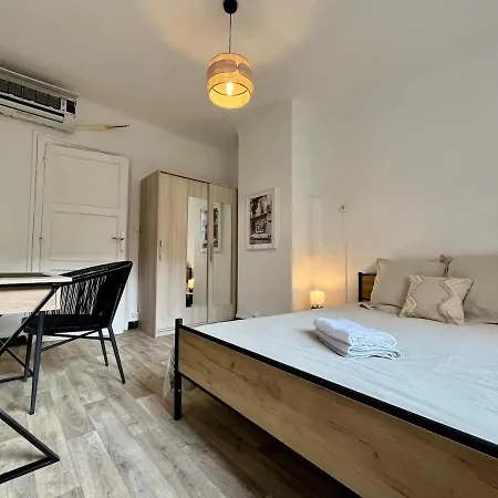 Appartement Korneille - Check In H24 - Wifi